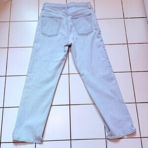 Light wash denim jeans from